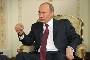 Vladimir_Putin_April_2013_interview_to_the_German_ARD-003